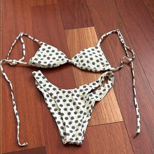 2 for $9 Ladies size small cream with blue flowers bikini